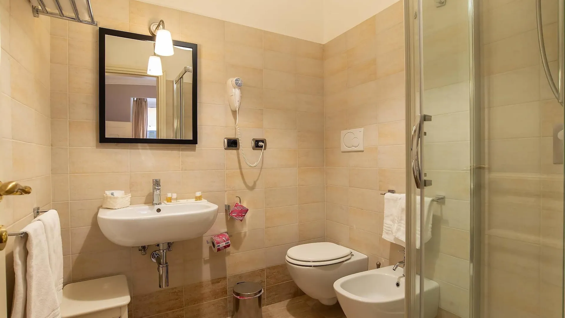 I Tre Moschettieri - D'Artagnan Bed & Breakfast Roma İtalya
