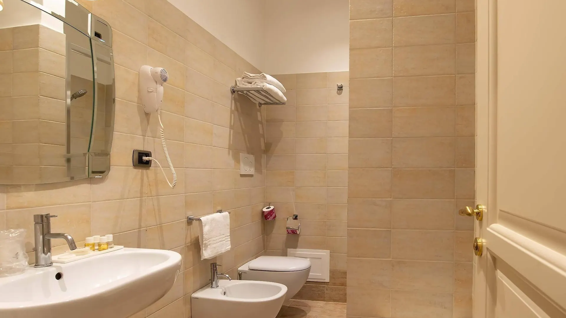 I Tre Moschettieri - D'Artagnan Bed & Breakfast Rome Italy